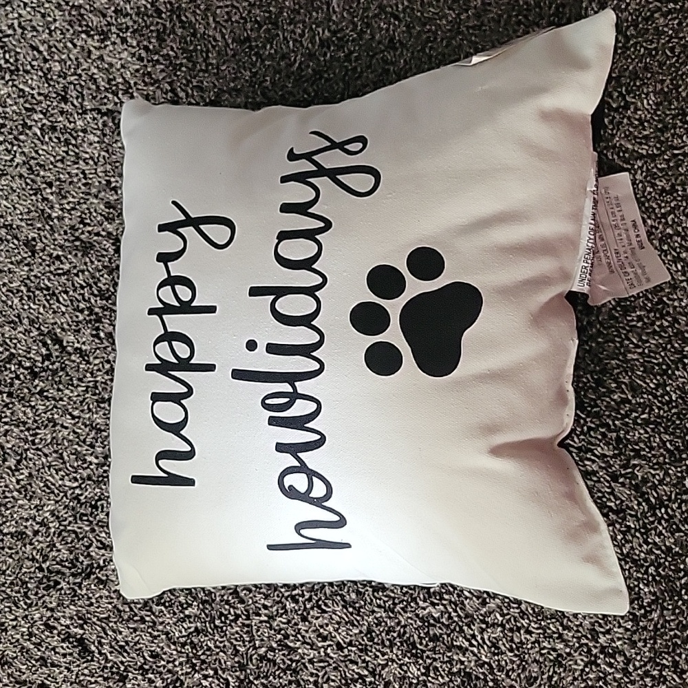 NWT Happy Howlidays pillow
